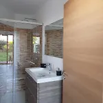 Habitación en casa particular Villamónica