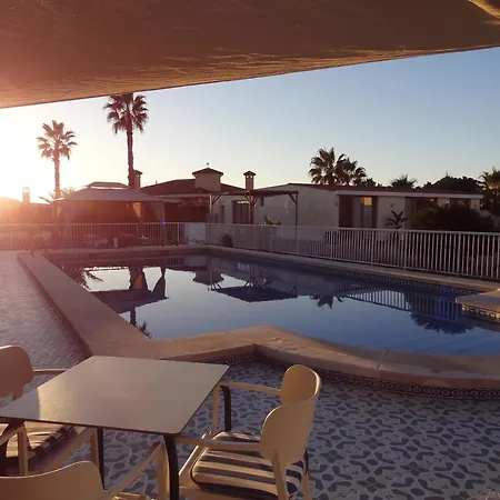 Villamonica منزل للإقامة